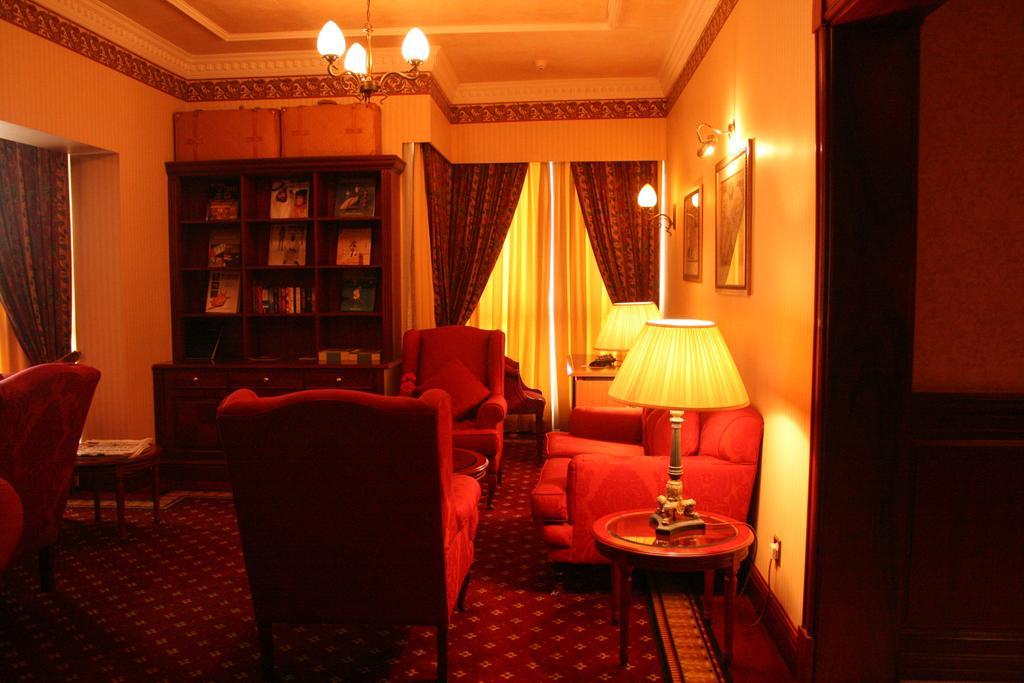 Chelsea Plaza Hotel Дубай Стая снимка
